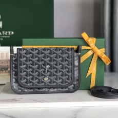 Goyard Clutch Bags